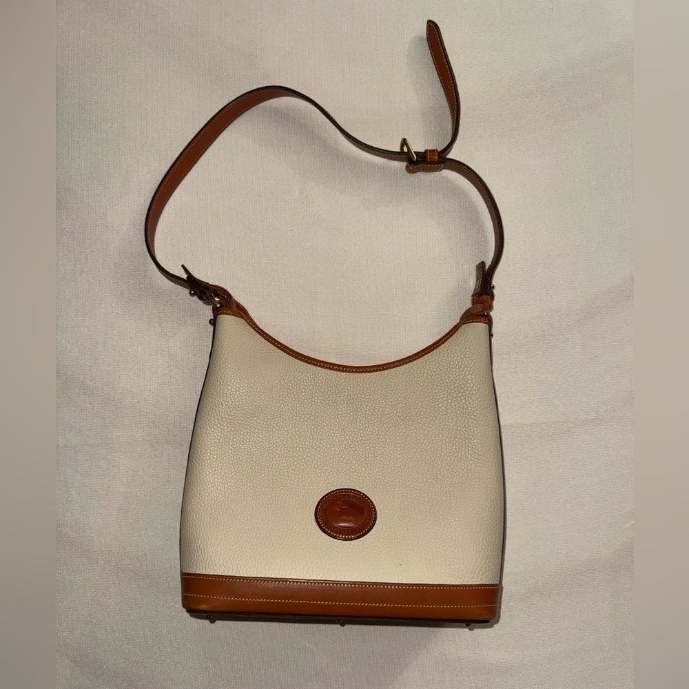 Shoulder bag purse, BRAND NEW NEVER USED, Brown and crème colors.